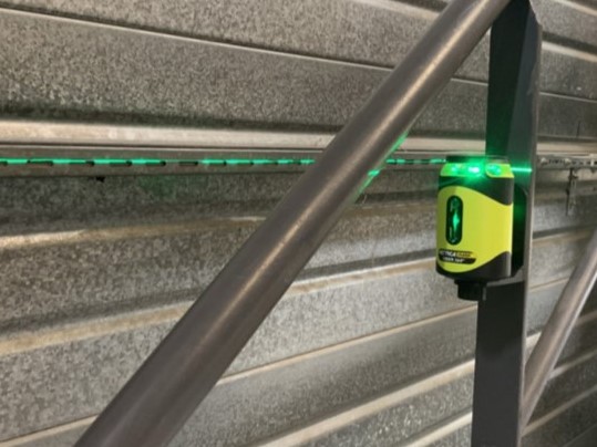 laser vert flash green 360 metrica en housse sur batterie